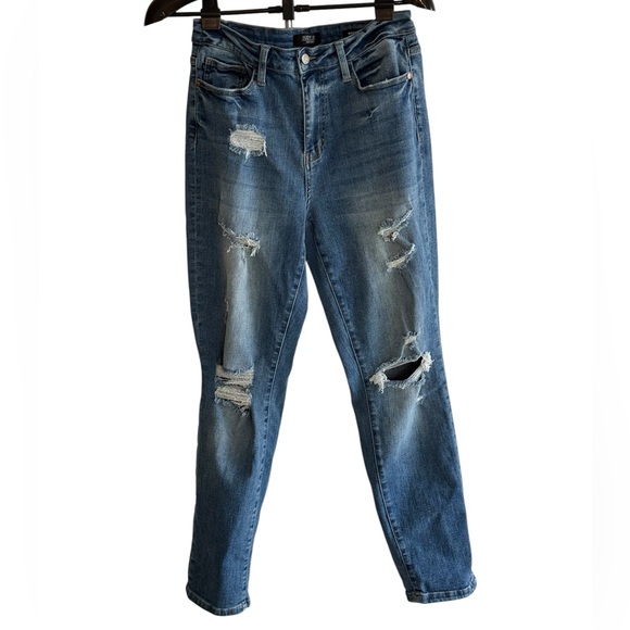 Judy Blue Denim - Judy Blue Distressed boyfriend fit Jeans women’s size 9/29